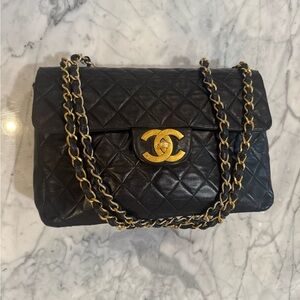 Vintage Chanel Classic Flap – Black Quilted Lambskin w/ 24K Gold-Tone Hardware